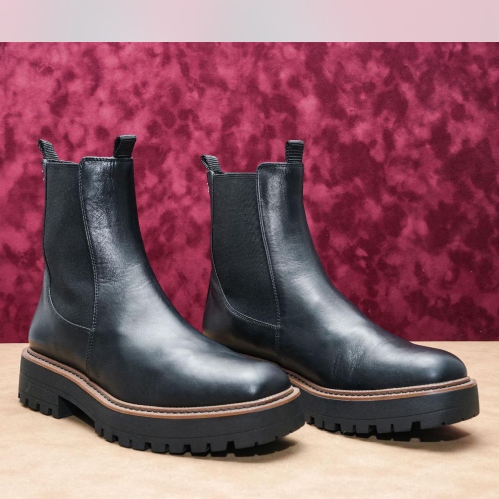 Sam Edelman Black Laguna Leather Chelsea Boots like new